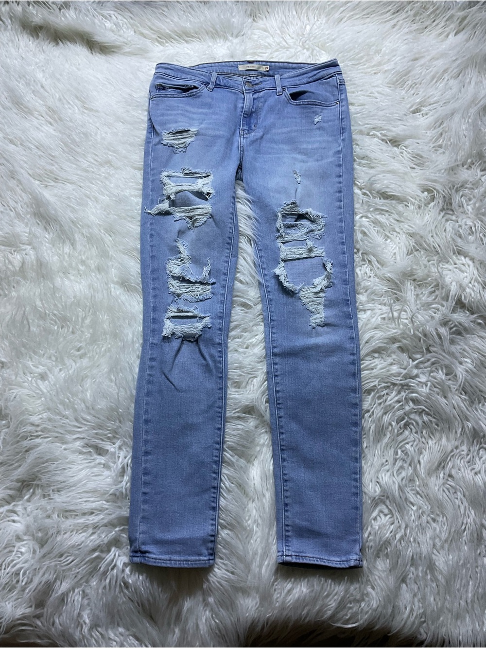 Levi's 711 Sculpt Light Blue Ripped Knees Skinny Jeans
